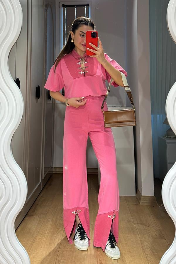 Adias Yakası Aksesuarlı Yıkama Takım - Pembe
