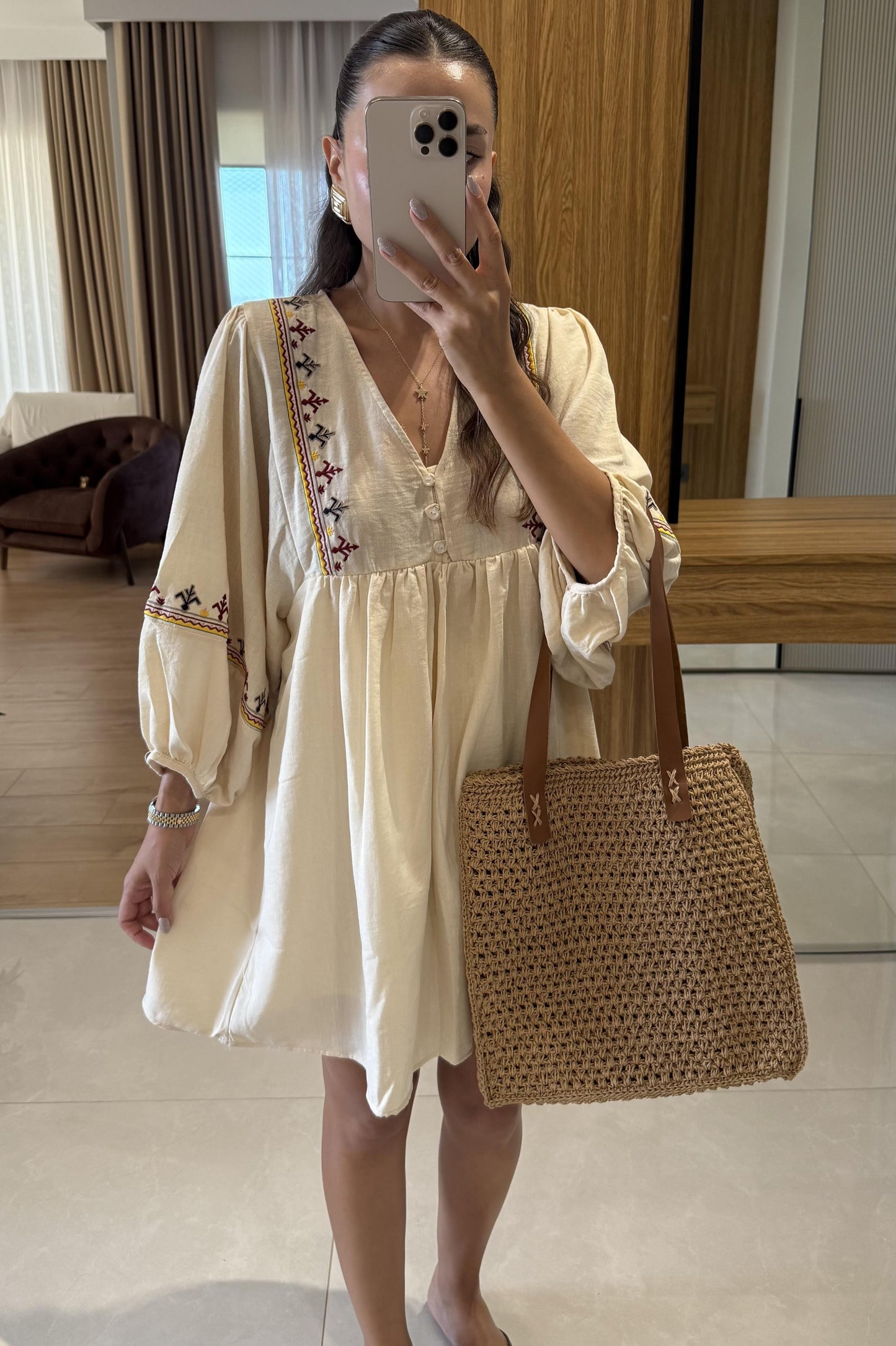 Ambrose Keten İşlemeli Mini Elbise