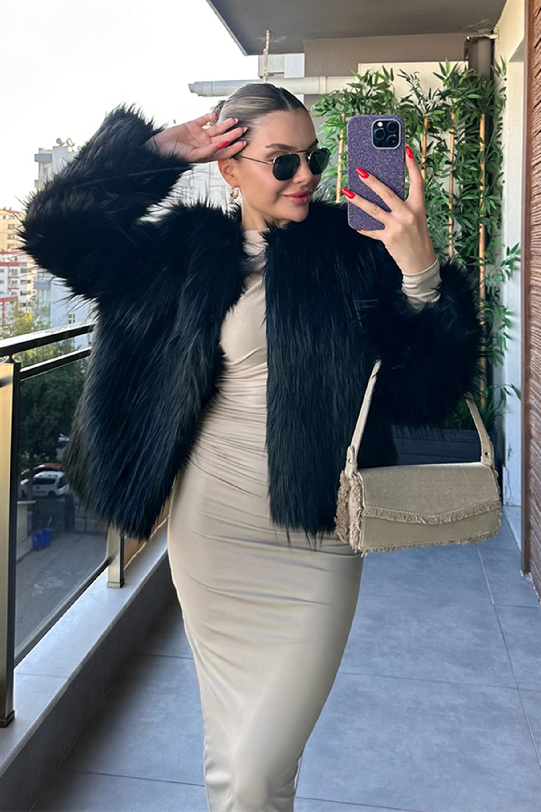 American Premium Siyah Kürk