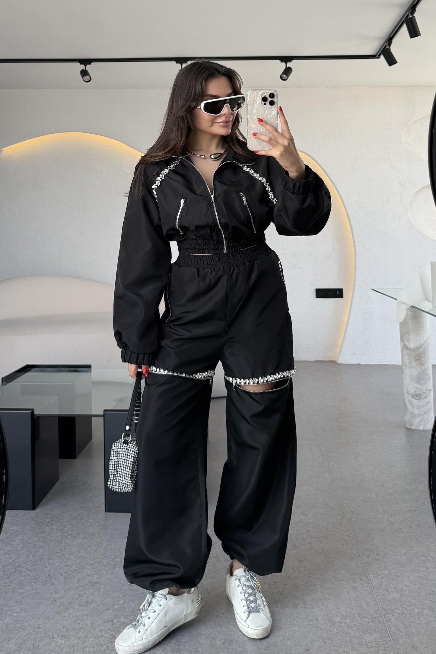 Antonie Siyah Taş Detaylı Tasarım Paraşüt Takım