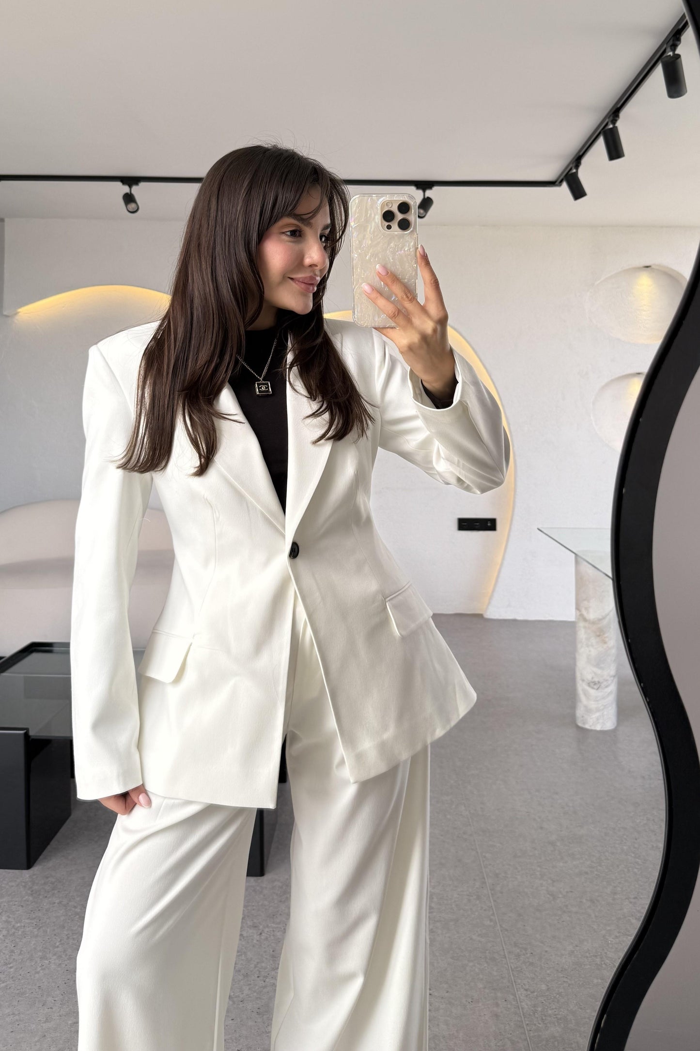 Barcelona Beyaz Premium Belden Oturtmalı Takım