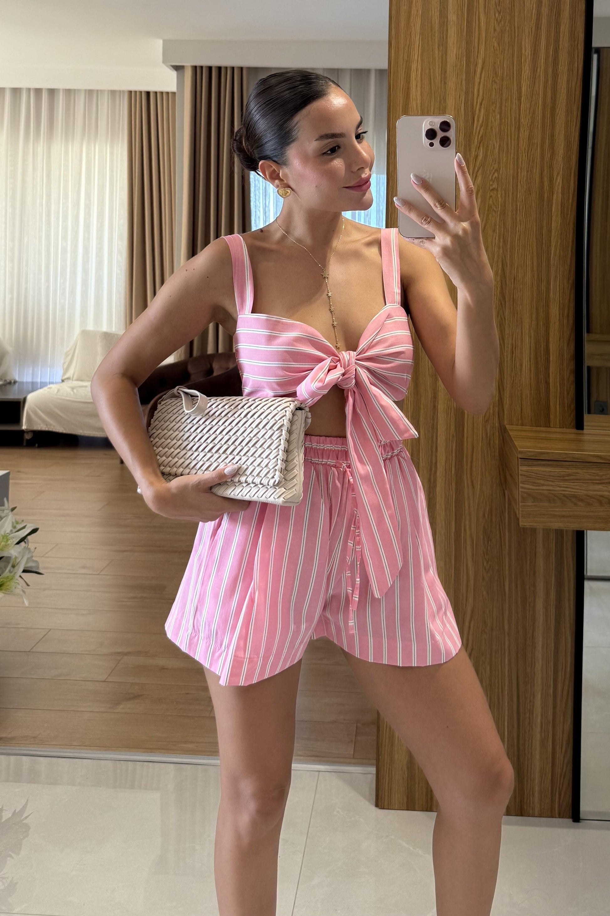 Bellacia Pembe Çizgili Crop Şort Takım