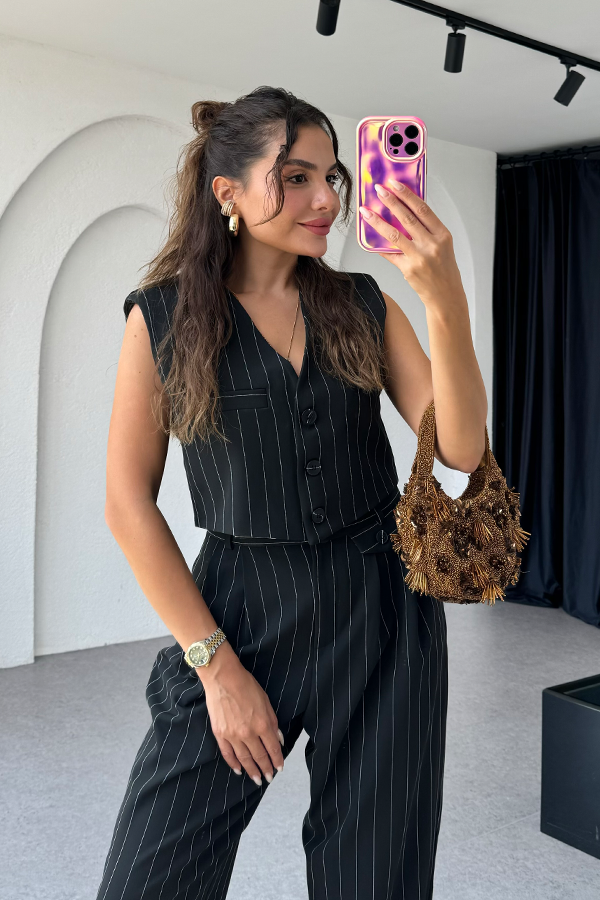 Berlin siyah çizgili yelekli premium takım