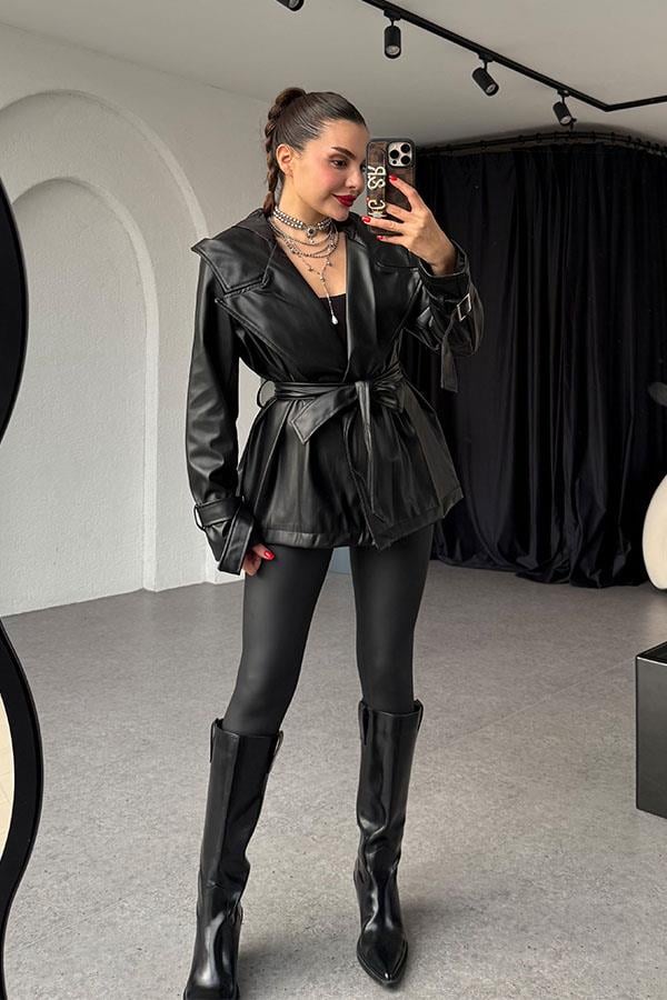 Bexley Siyah Kapüşonlu Deri Ceket