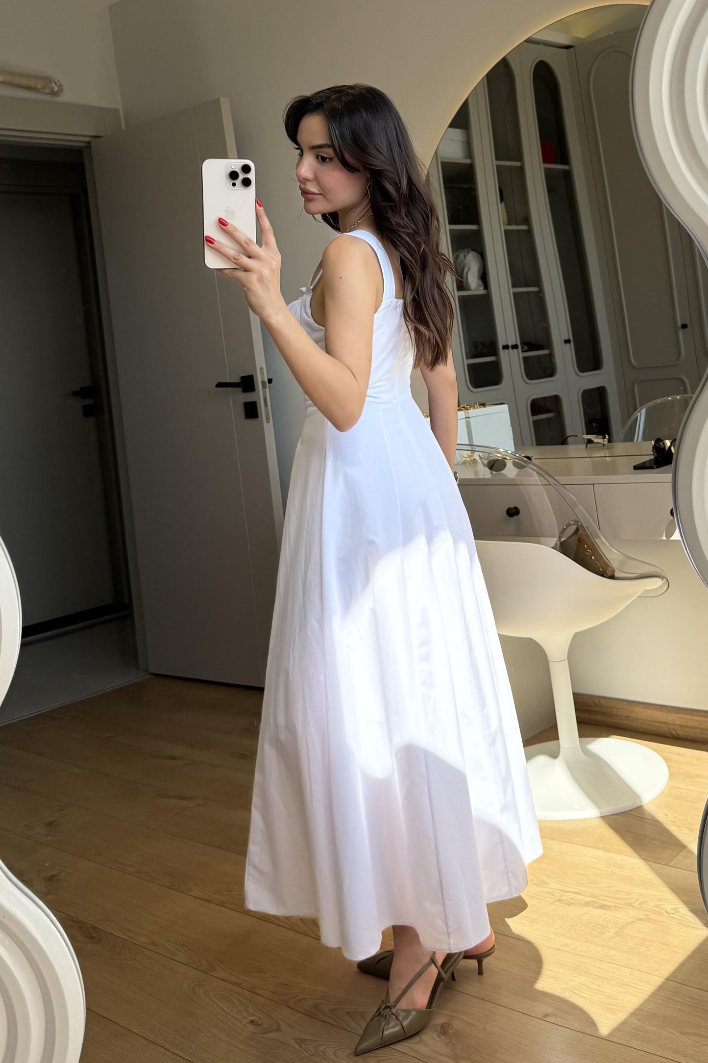 Bonilla Beyaz Midi Kloş Elbise