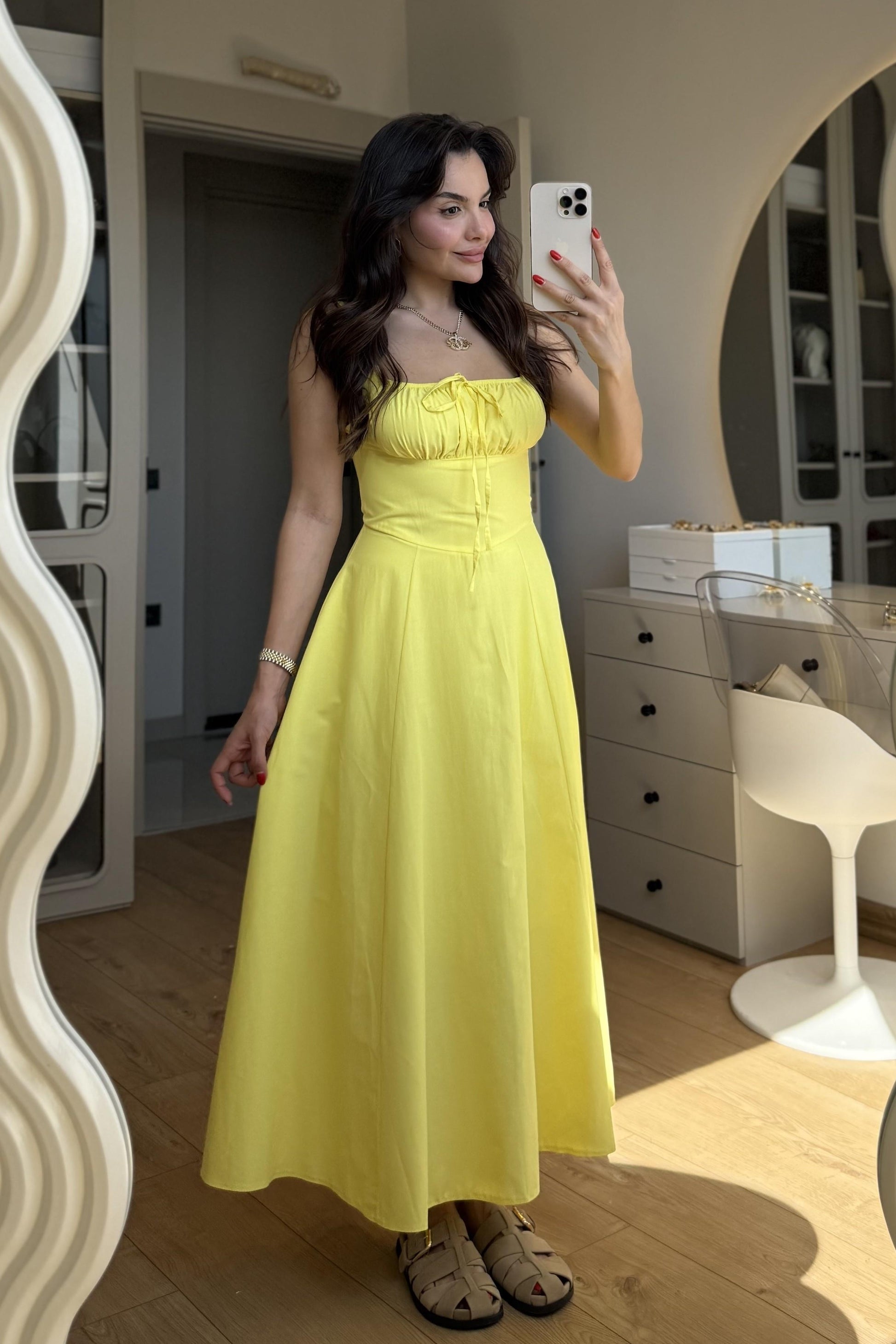 Bonilla Sarı Midi Kloş Elbise