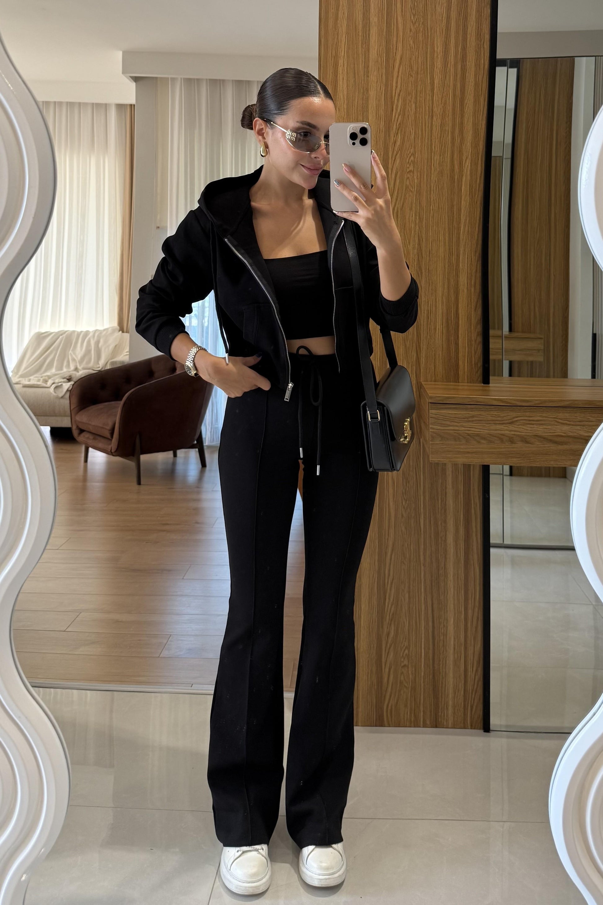 Camille Siyah Kapüşonlu Premium Kumaş Takım