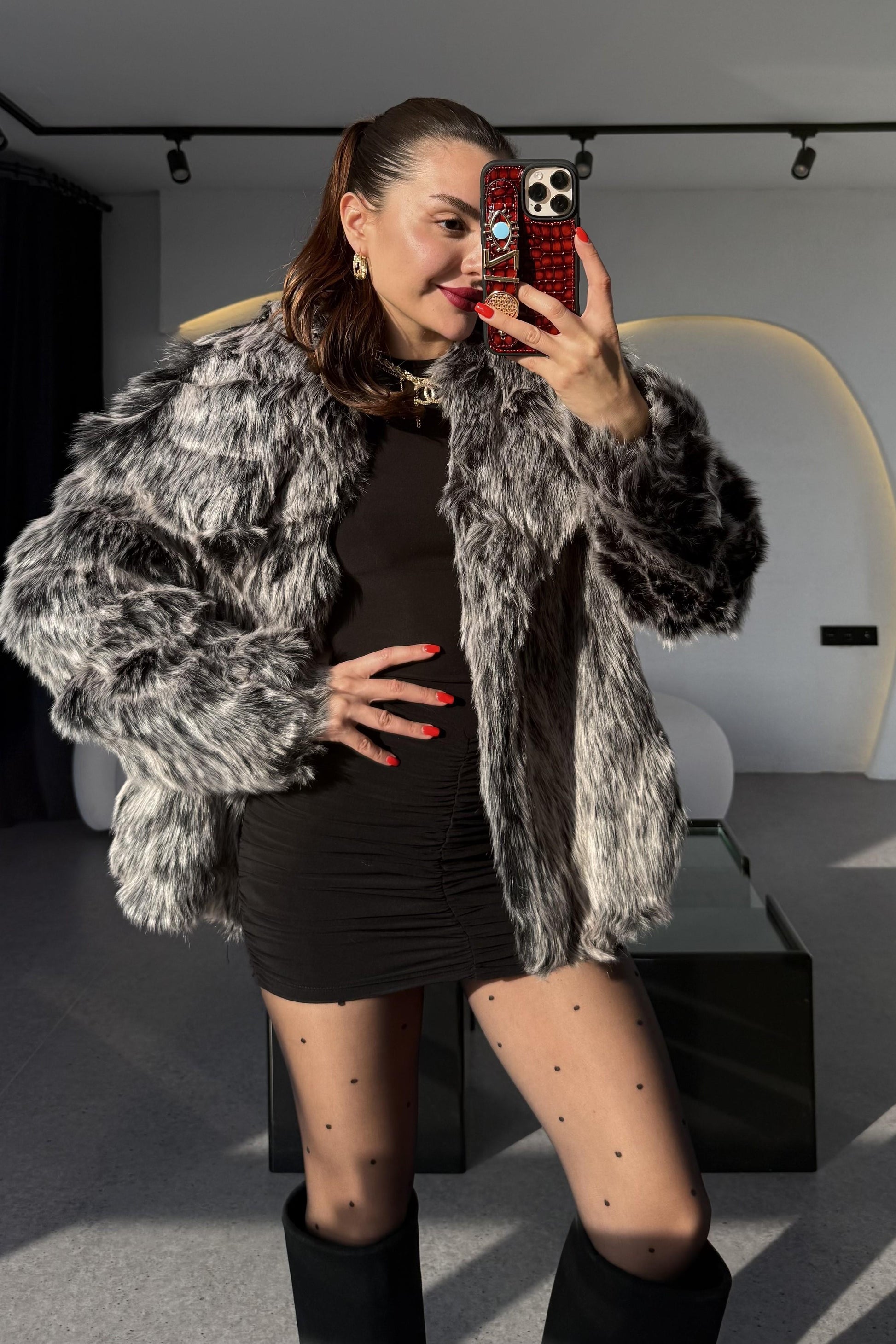 Carlota Gri Premium Geniş Yakalı Kürk