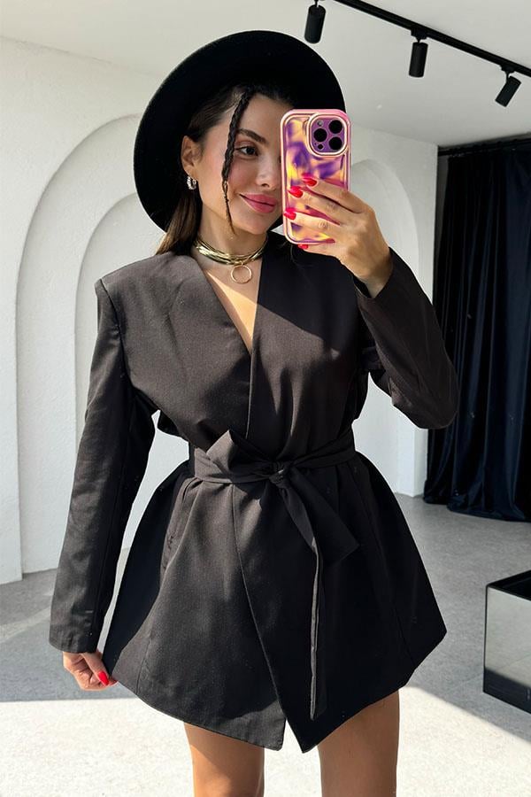 Charlize Bel Kuşaklı Siyah Ceket