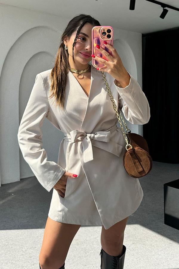 Charlize Bel Kuşaklı Taş Ceket