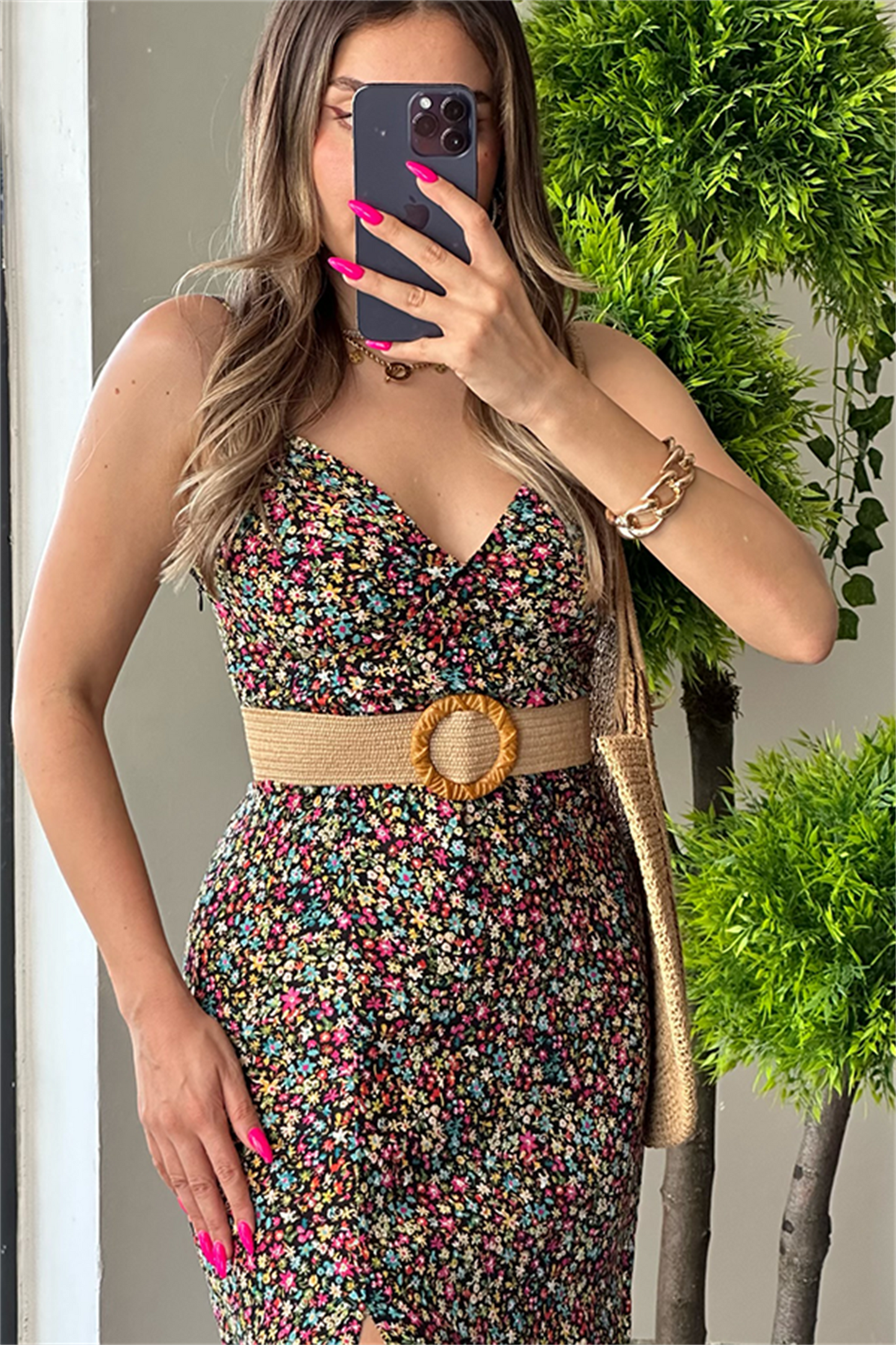 Çiçek desen çift askılı çıtır elbise