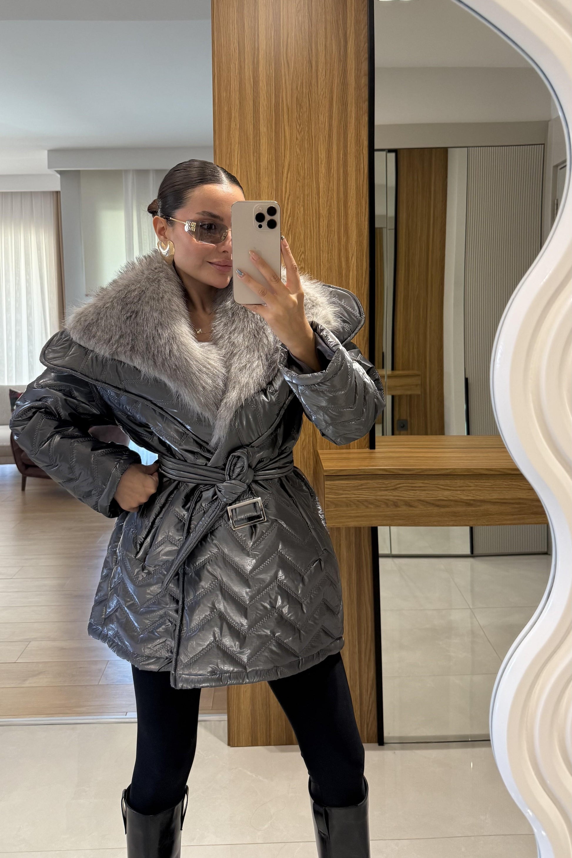 Colmar Gri Kürklü Kemerli Şişme Mont