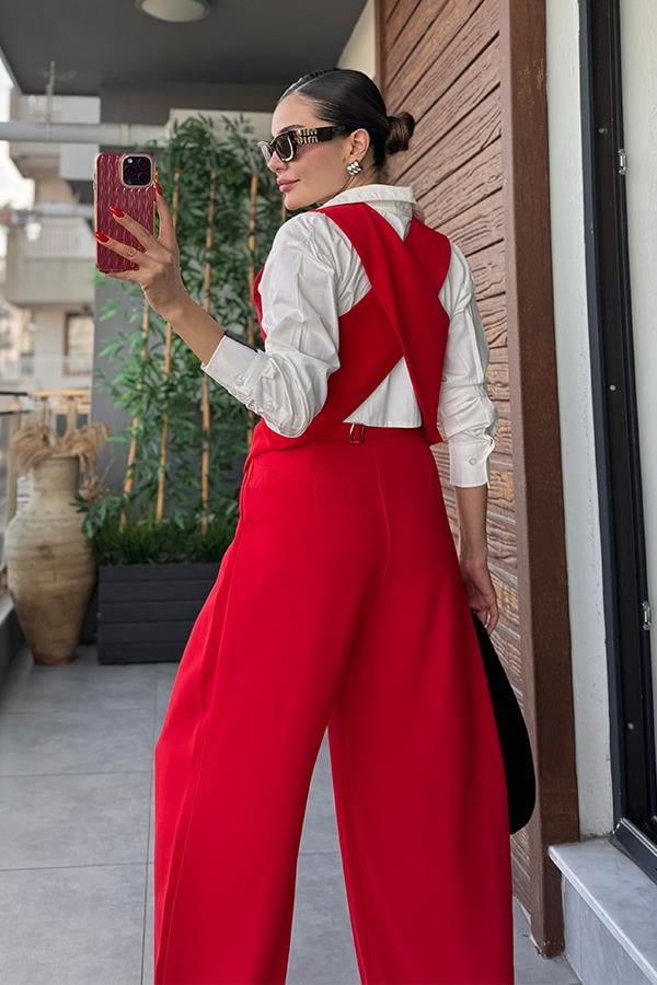 Cuteness Kırmızı Tasarım Yelek