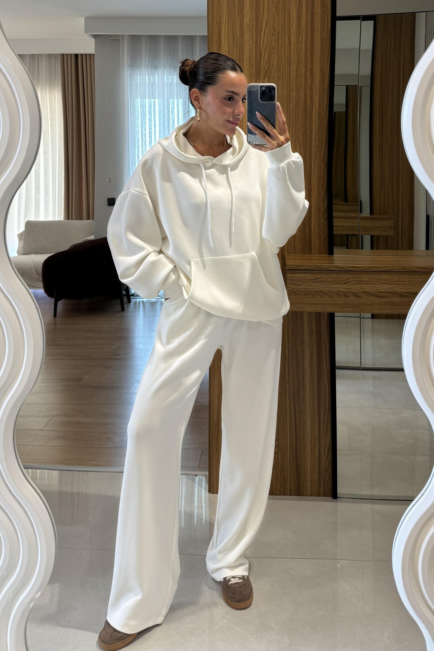 Dania Beyaz Oversize Kapüşonlu Eşofman Takımı