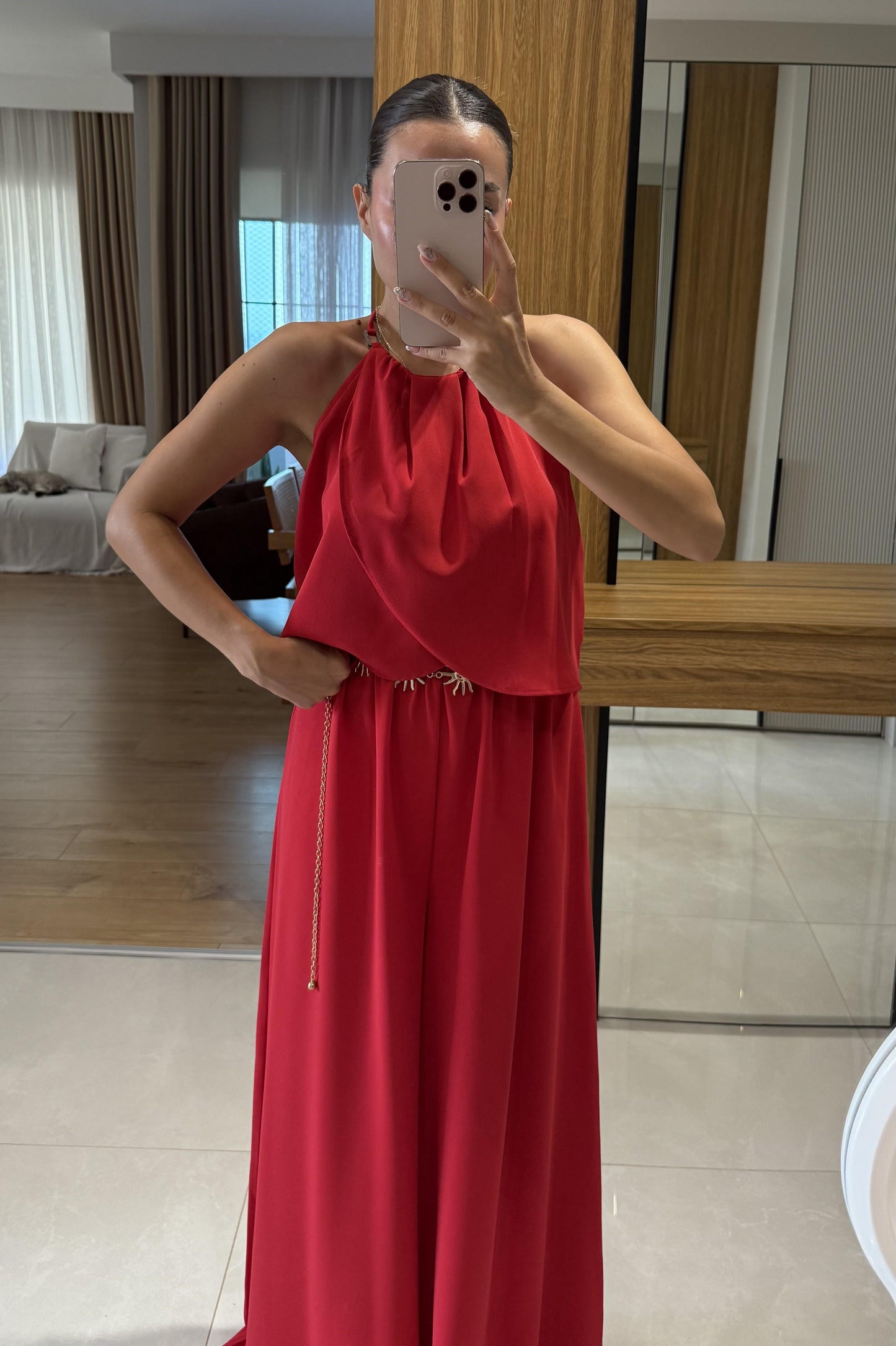 Draya Kırmızı Boyun Detaylı Pantolonlu Takım