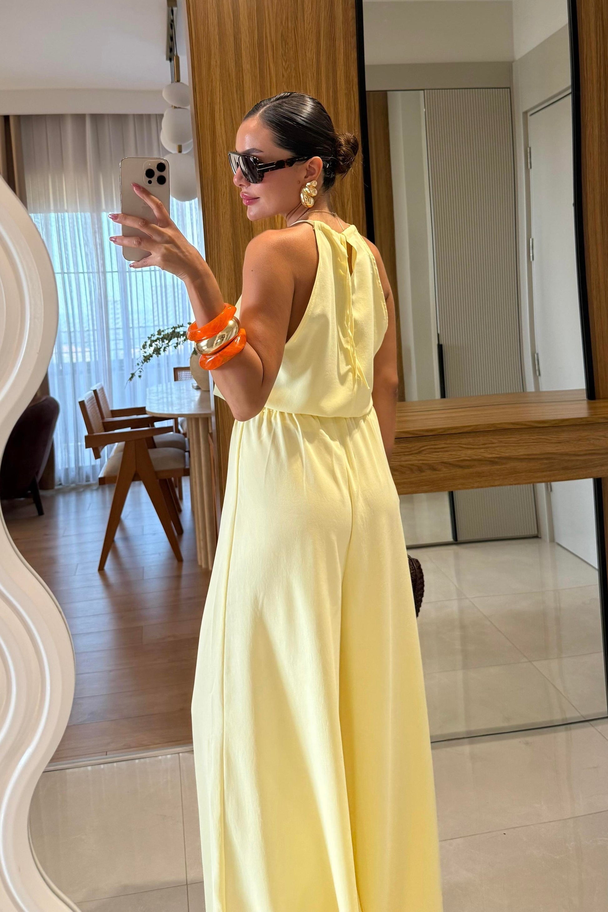 Draya Sarı Boyun Detaylı Pantolonlu Takım