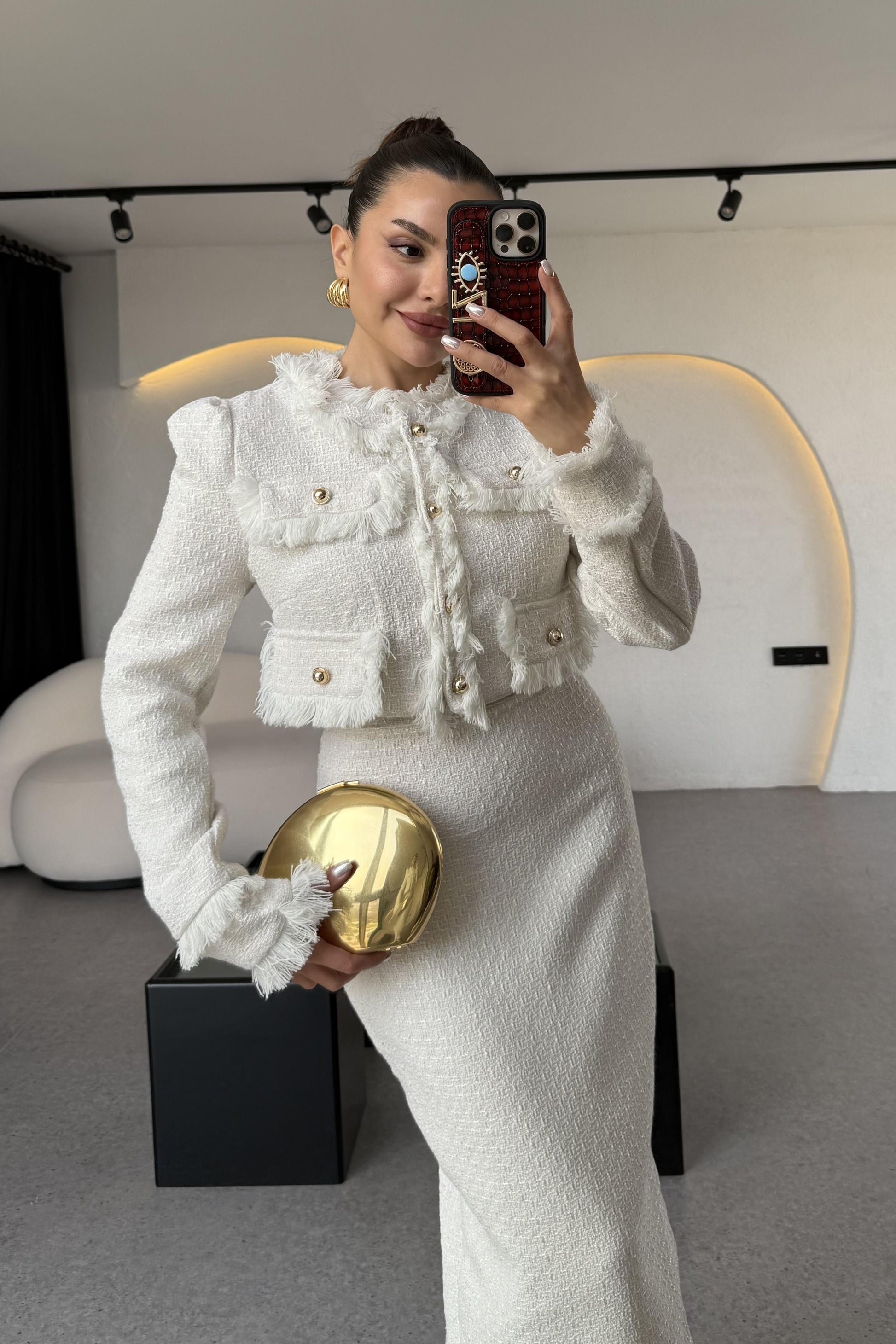 Dries Beyaz Gold Düğmeli Premium Tüvit Takım