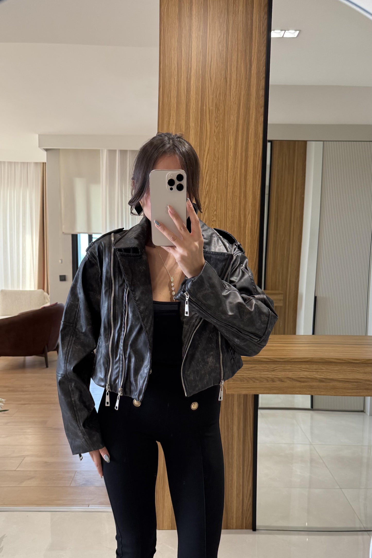 Eleria Eskitilmiş Görünümlü Biker Ceket