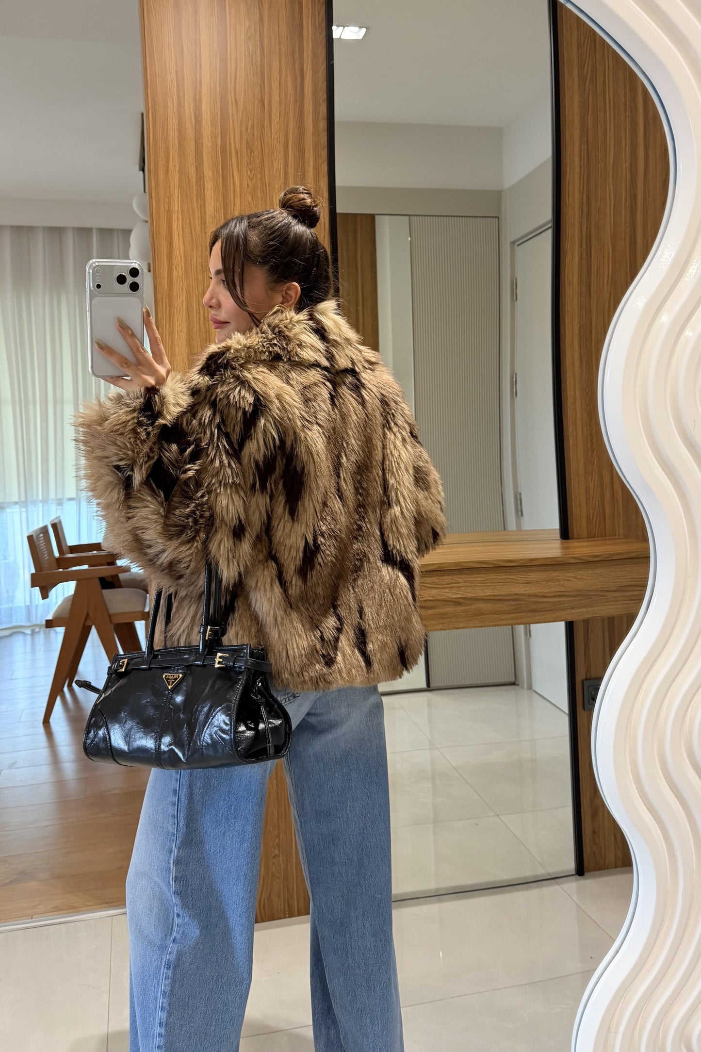 Fendy Camel Fermuarlı Kürk