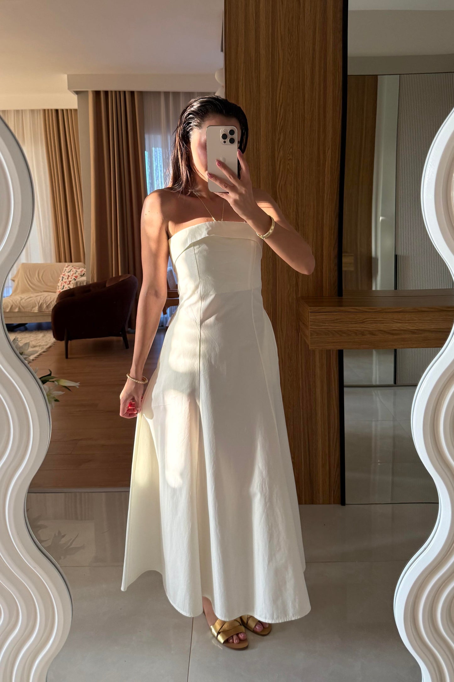Jolina Beyaz Straplez Cepli Çan Elbise