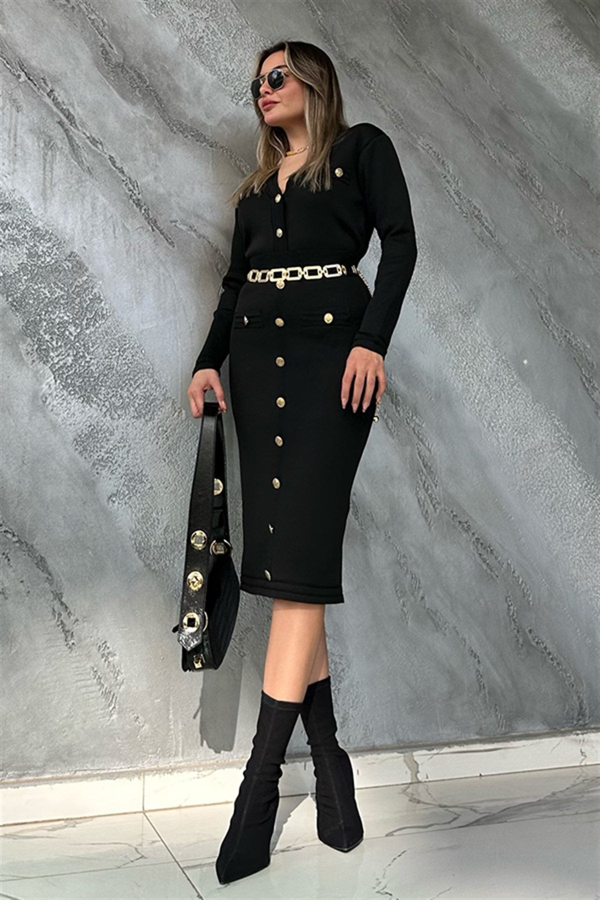 Gold düğme detaylı siyah ikili triko takım