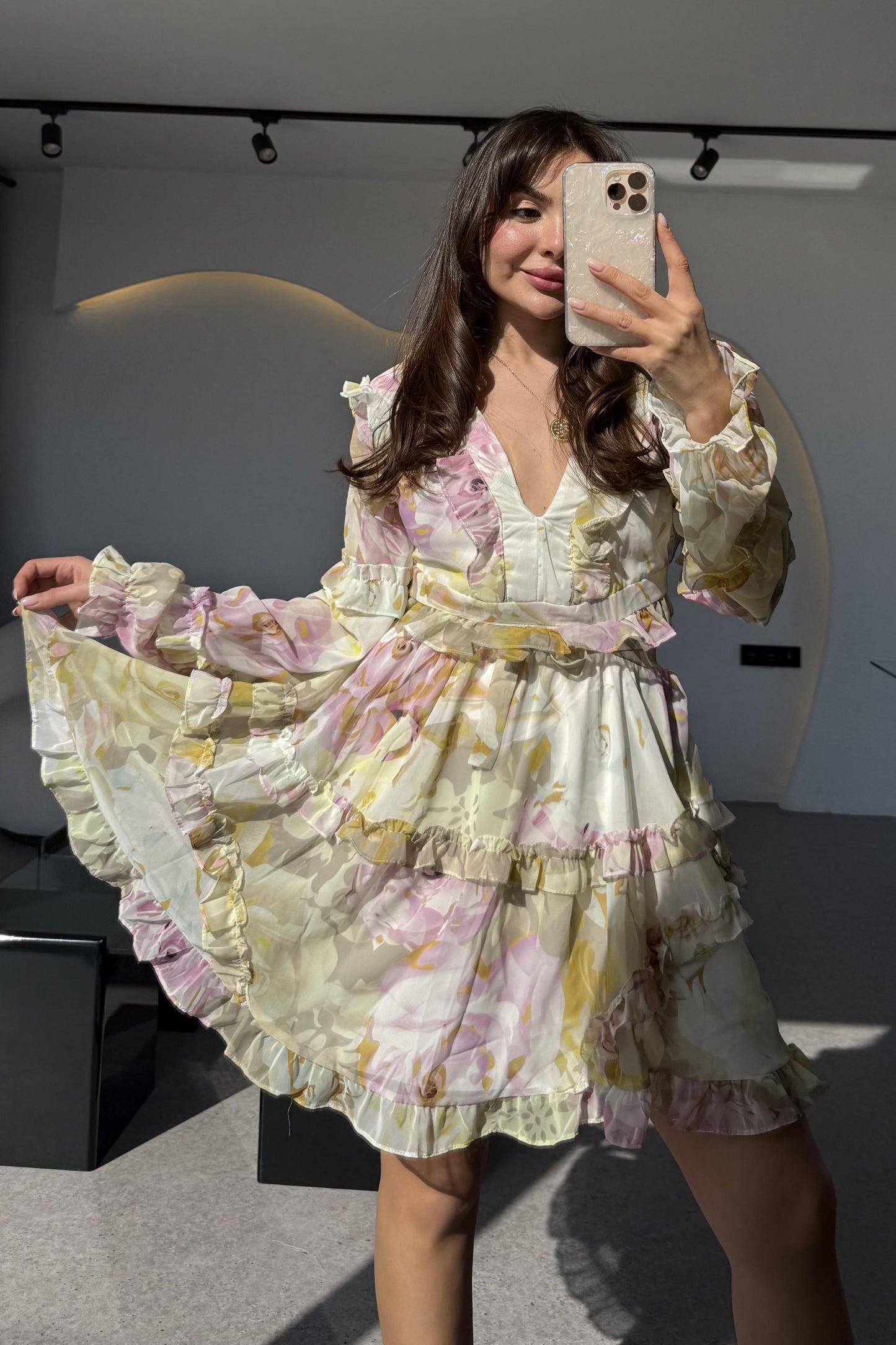 Isabell Sarı Arkası Dekolteli Çiçek Desen Elbise