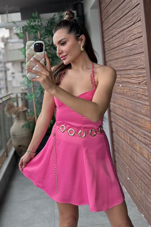 Jassy Askı Detaylı Şeker Pembe Saten Elbise