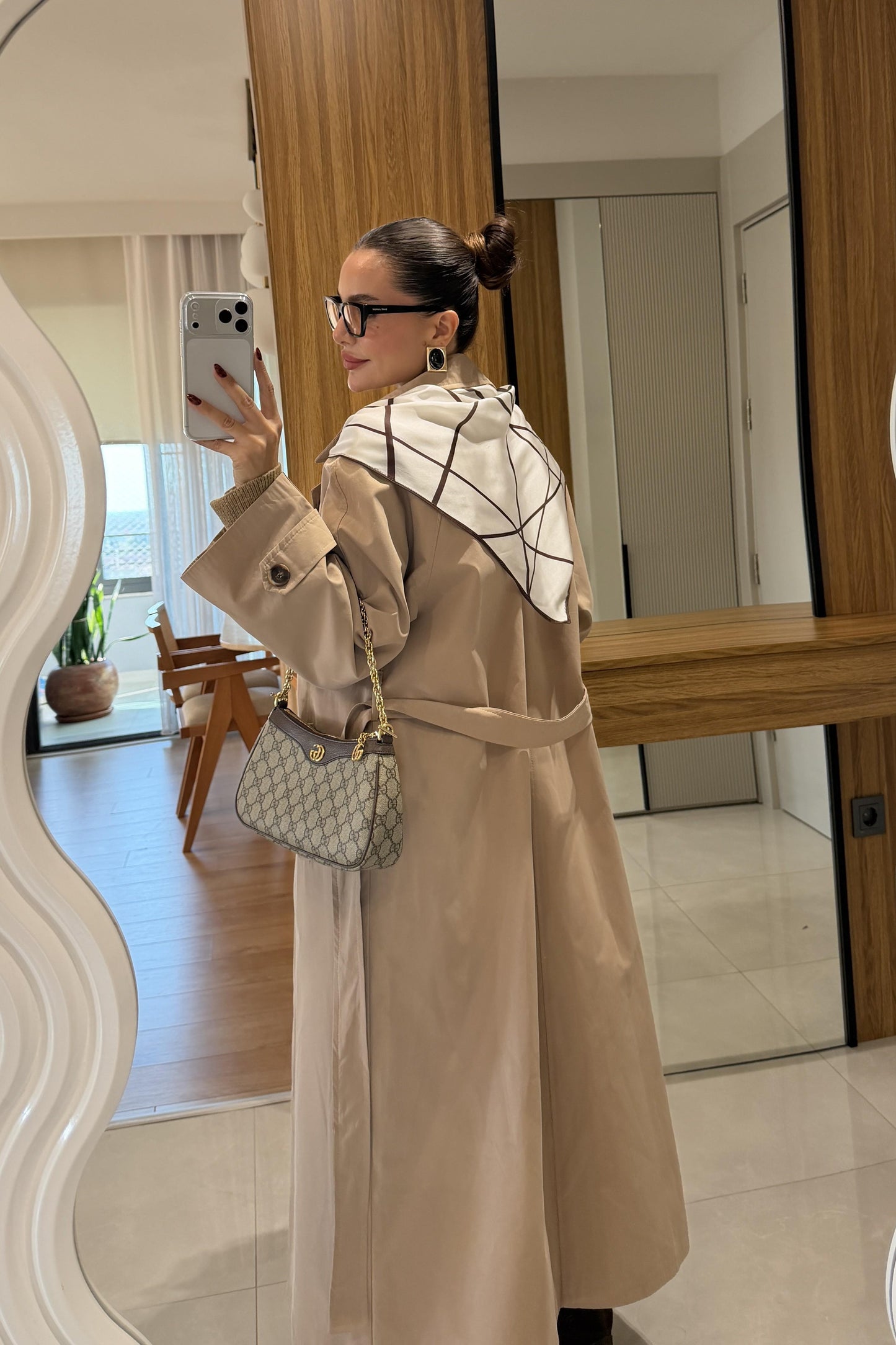 Jenny Karamel Fular Detaylı Trenç