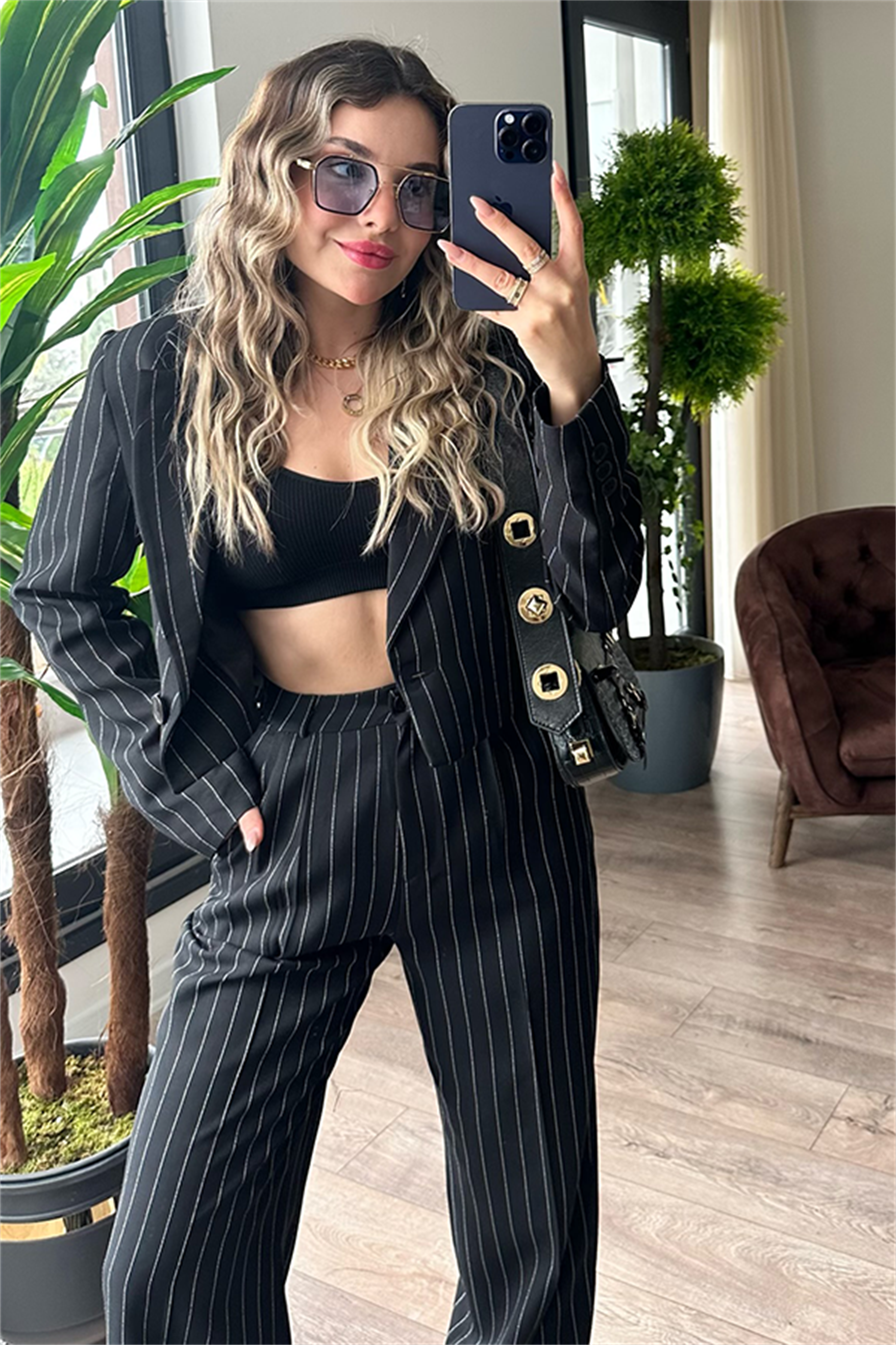 Jessie çizgili mini blazer ceketli takım - Siyah