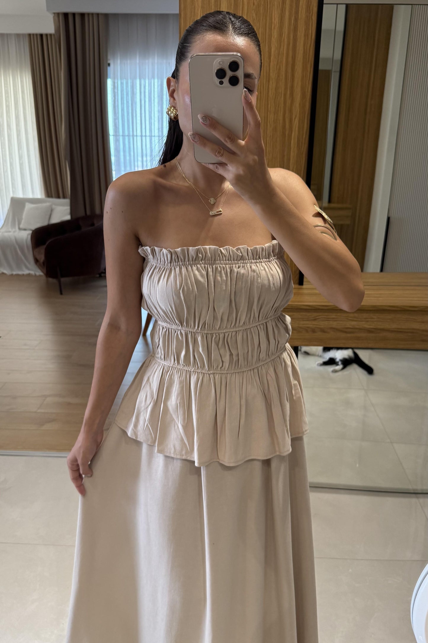 Jiggle Sütlü Kahve Straplez Bluz Etek Takım