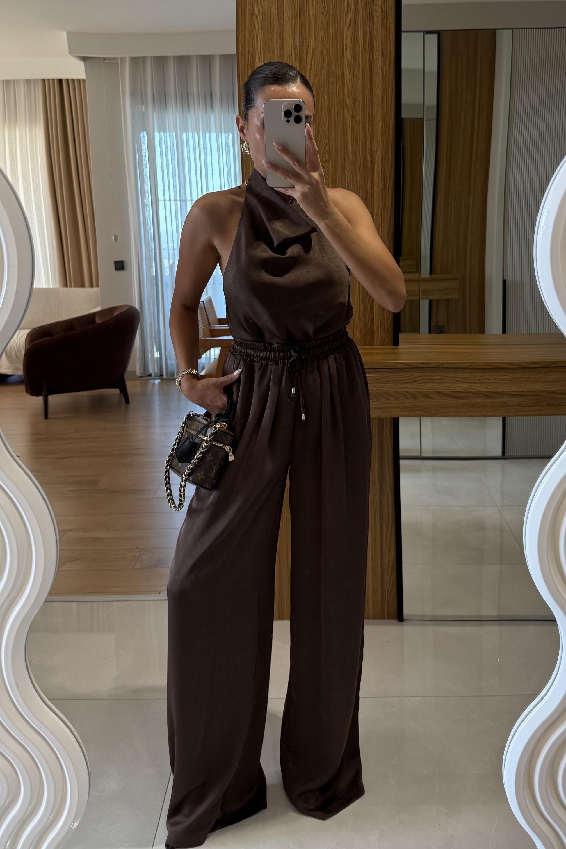 Jullie Acı Kahve Saten Bluz Pantolon Takım