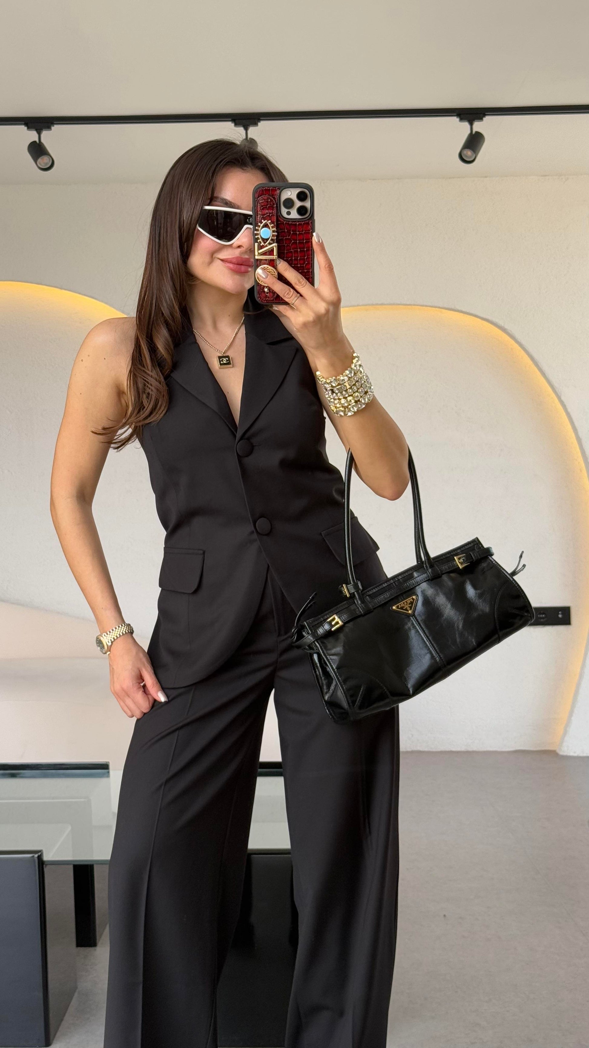 Junior Siyah Yelekli Premium Takım