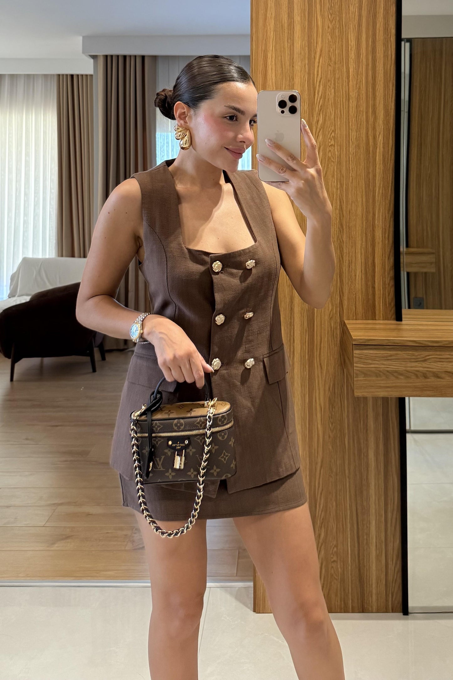 Kokia Kahve Gold Düğmeli Yelek Etek Takım