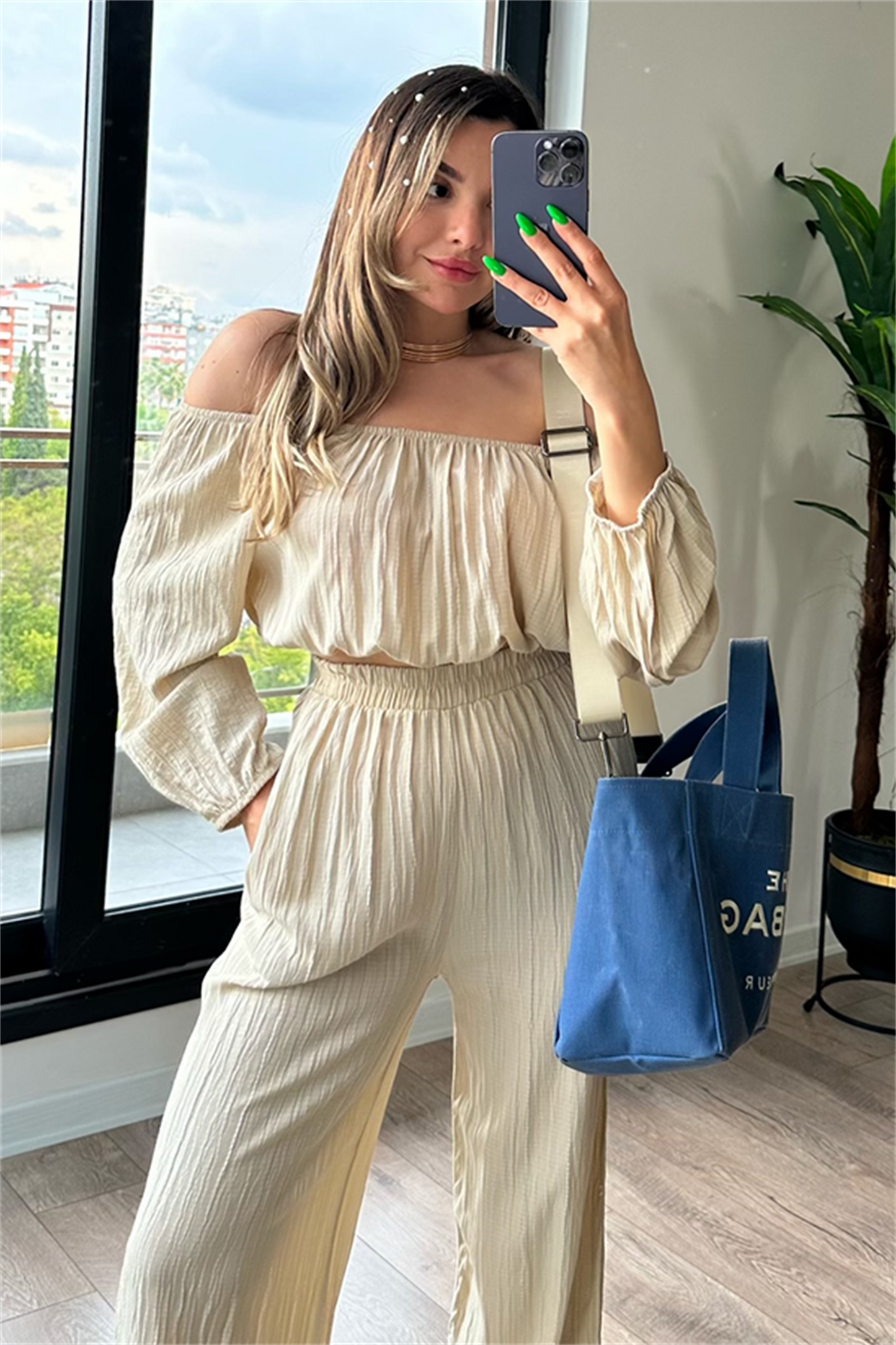 Madonna yaka krem gofre takım