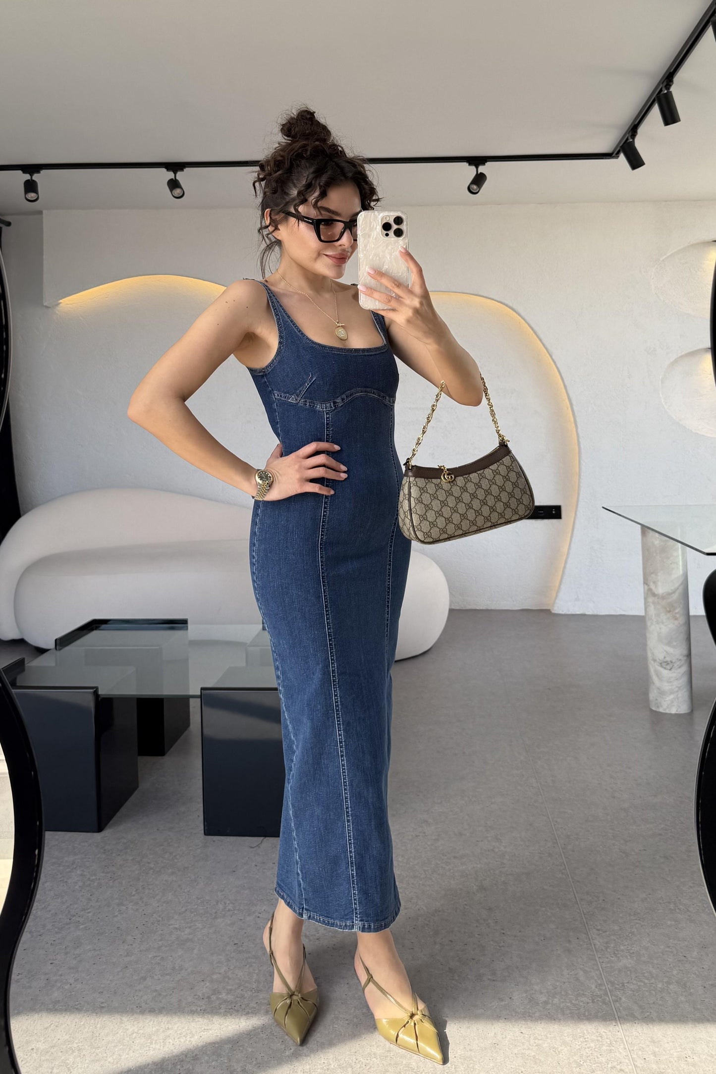 Marian Arkası Yırtmaçlı Denim Elbise