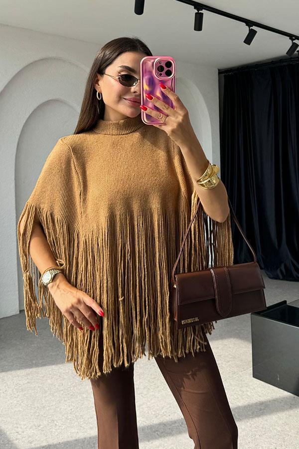 Mattia Püsküllü Camel Panço