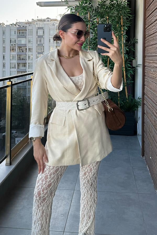 Merrit Dantel Kemer Detaylı Keten Blazer Ceket
