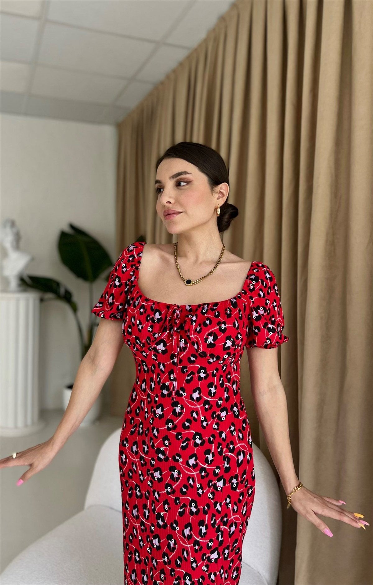 Mina kırmızı fitilli kalem elbise