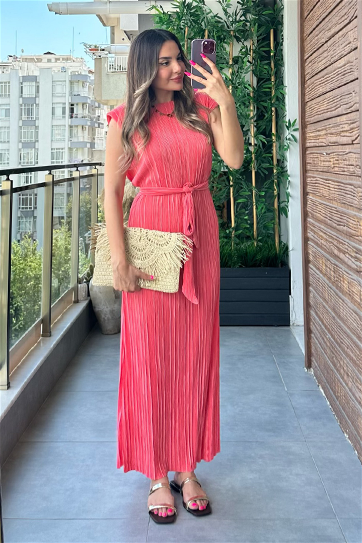 Miranda kırinkıl vatkalı kalem elbise - Yavruağzı