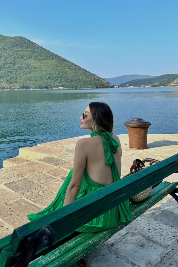 Montenegro Yeşil Sırt Dekolteli Elbise