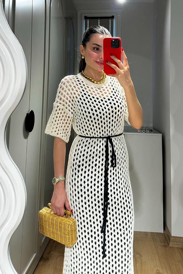 Moremi Delikli Astarlı Elbise