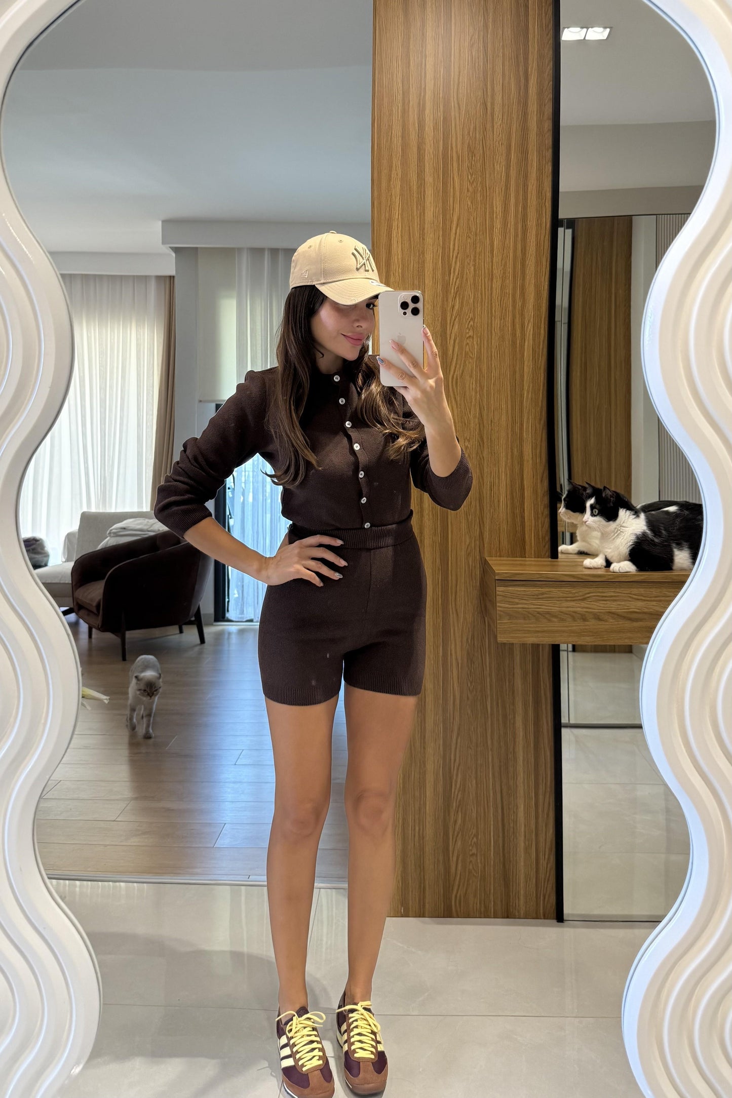 Moves Kahve Bodysuit Hırka Şort Triko Takım