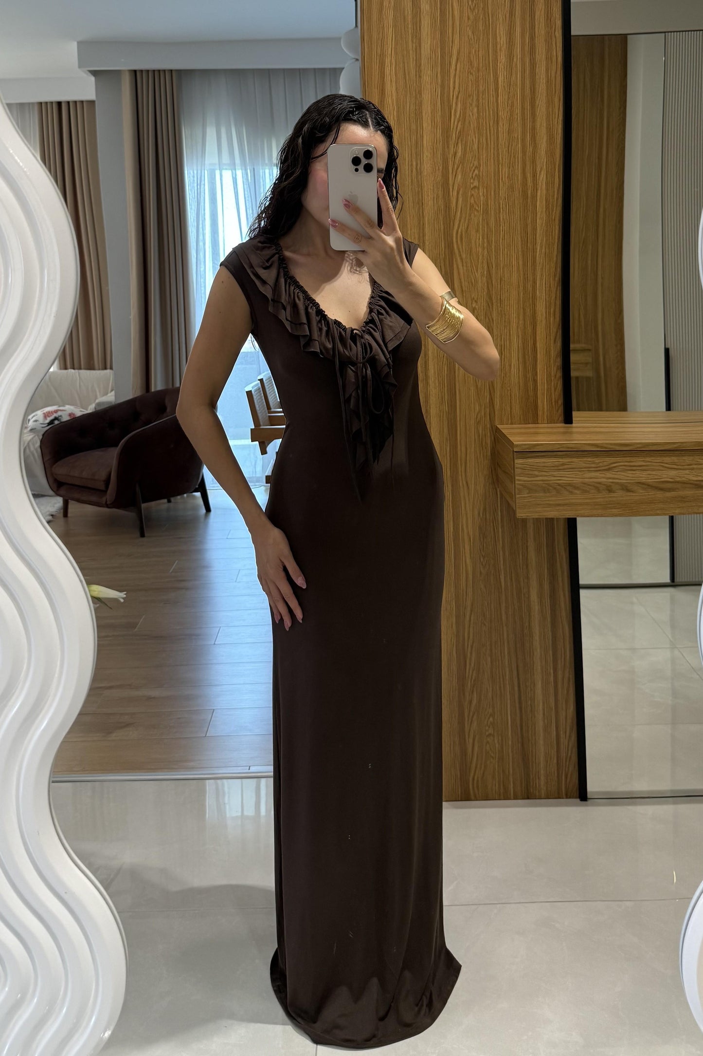 Nasci Kahve Önden Fırfırlı Uzun Elbise