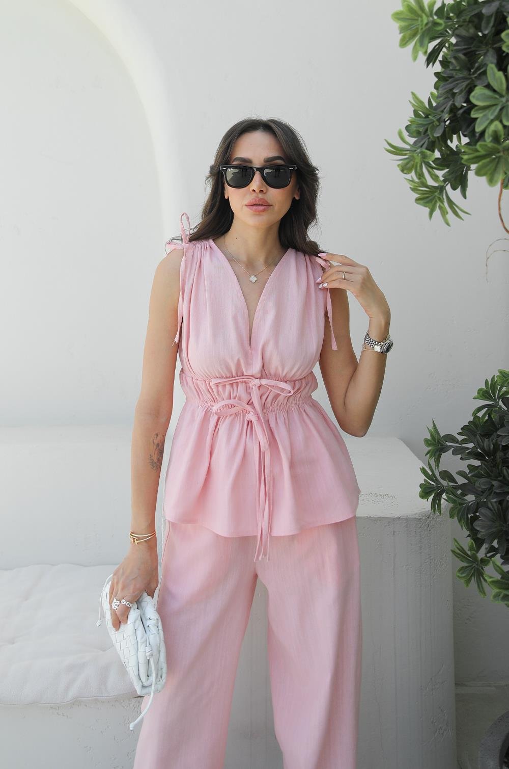 PEMBE LASTIK DETAYLI BLUZ PANTOLON TAKIM