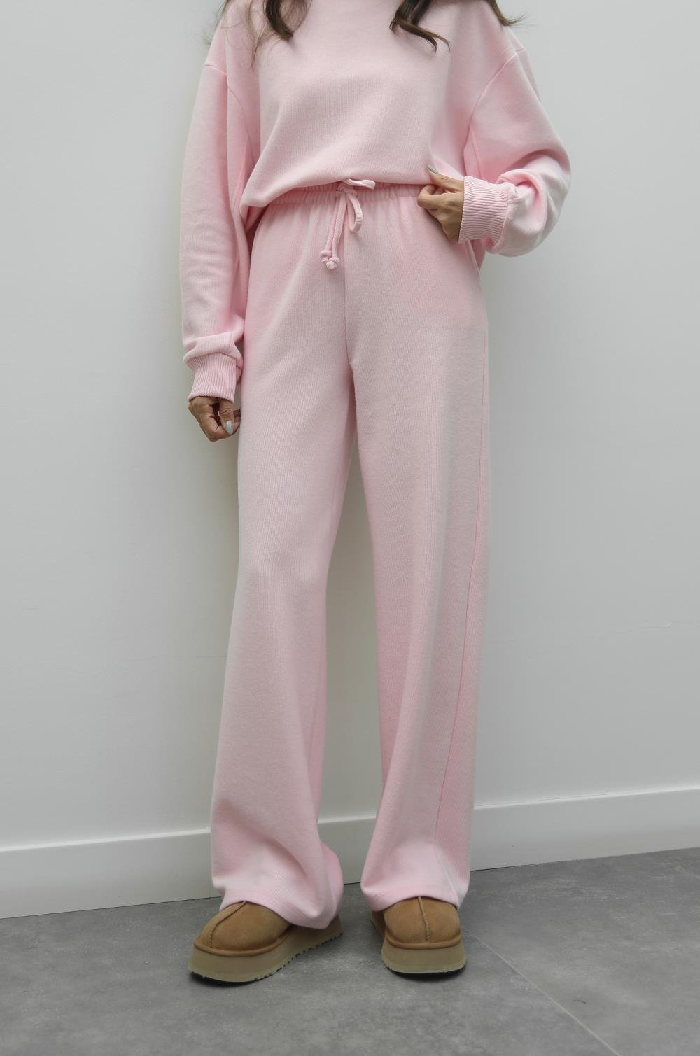 PEMBE SELANIK ÖRGÜ TAKIM