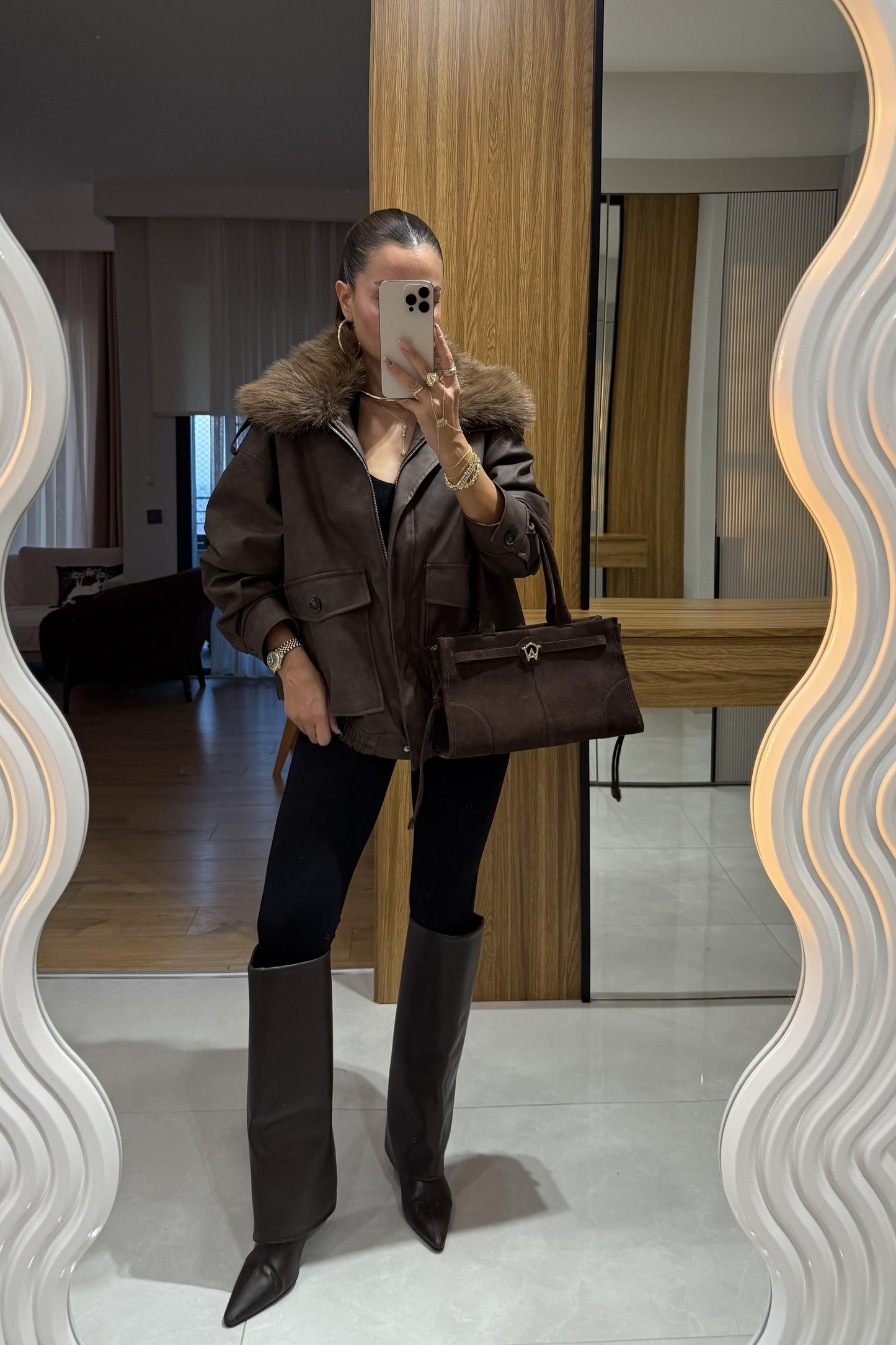 Puente Kürk Yakalı Deri Dokulu Ceket