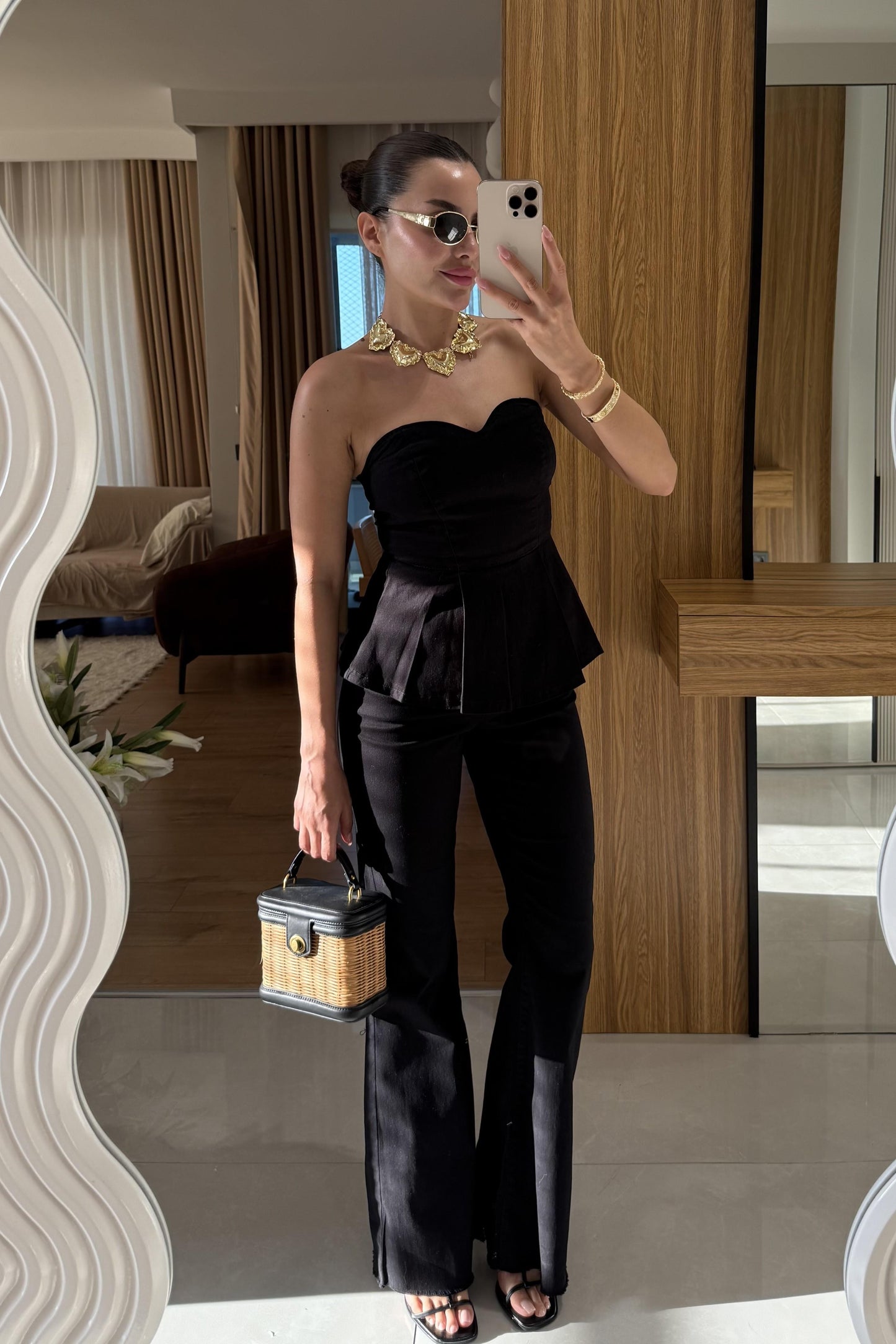 Ravka Siyah Straplez Volanlı Takım