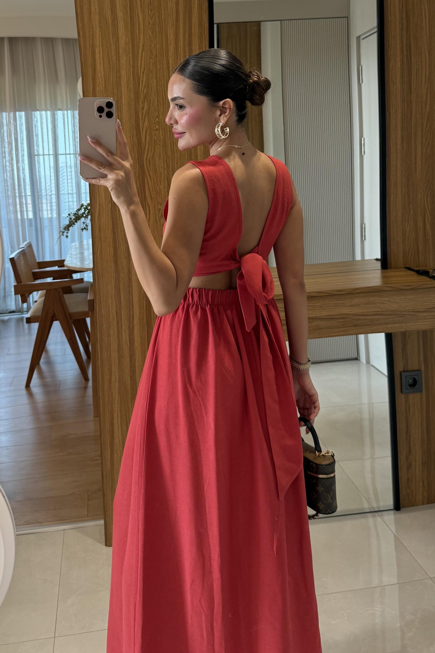 Redna Sırt Detaylı Etekli Takım