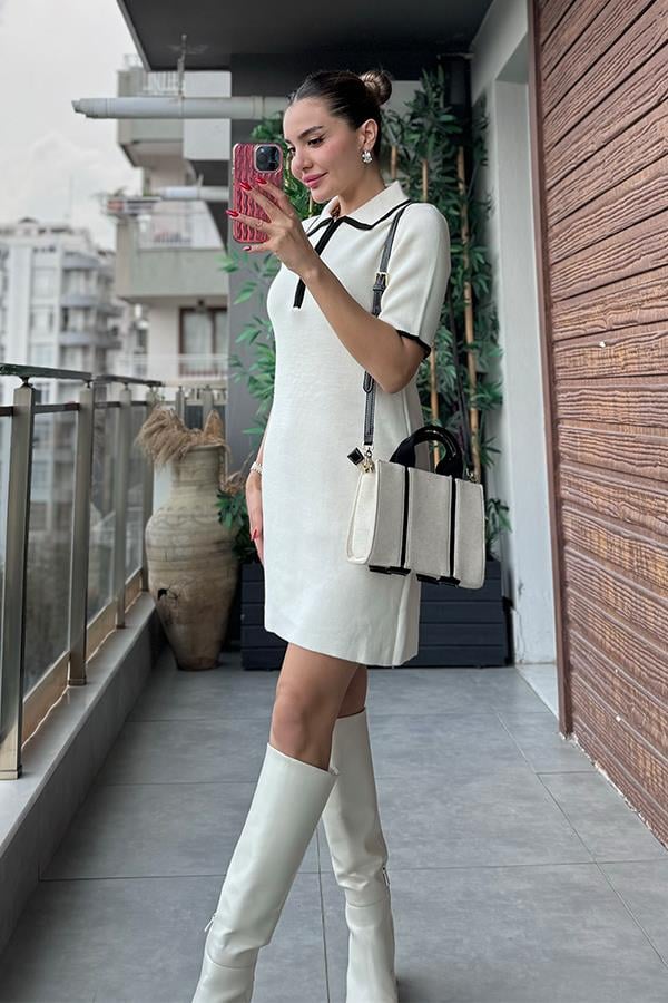 Rocio Polo Yaka Beyaz Triko Elbise