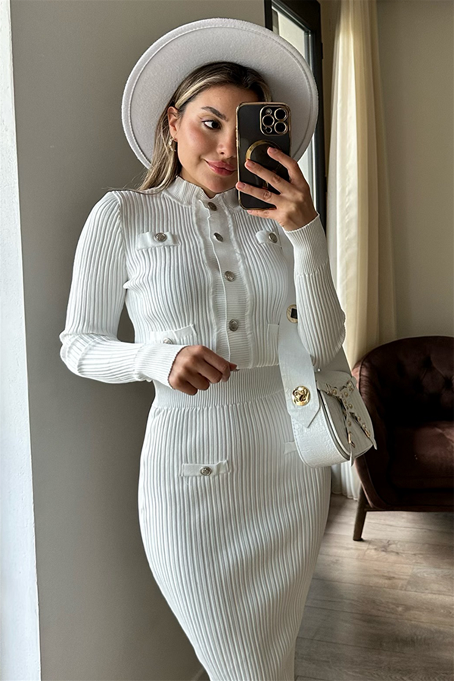 Sadie beyaz düğmeli triko takım